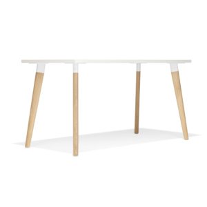 Konferenztisch San Siro Holzbeine von Kusch&Co mit weißer Tischplatte